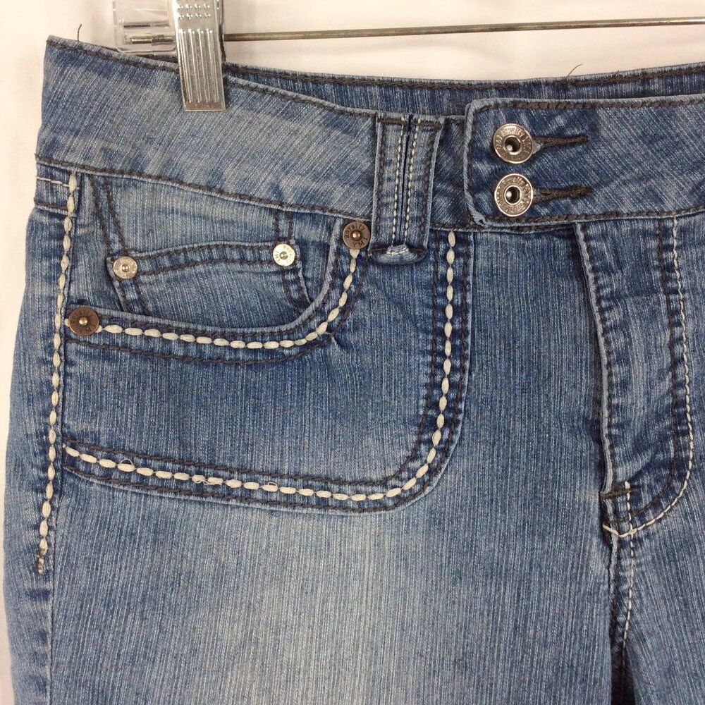 Royalty by YMI Jean Shorts Women's Size 12 Thick Stitch - Picture 4 of 7